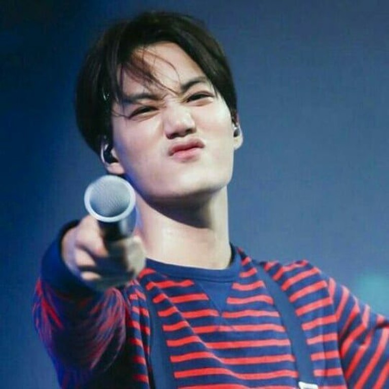 6 Idol Pria Miliki Bibir Tebal yang Buat Tergila-gila Enam idol pria ini selalu menjdai sorotan utma karena memiliki bibir tebal yang seksi, siapa saja mereka?