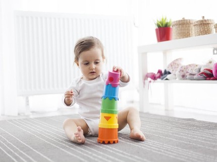 Mainan yang Baik untuk Perkembangan Bayi 0 - 12 Bulan
