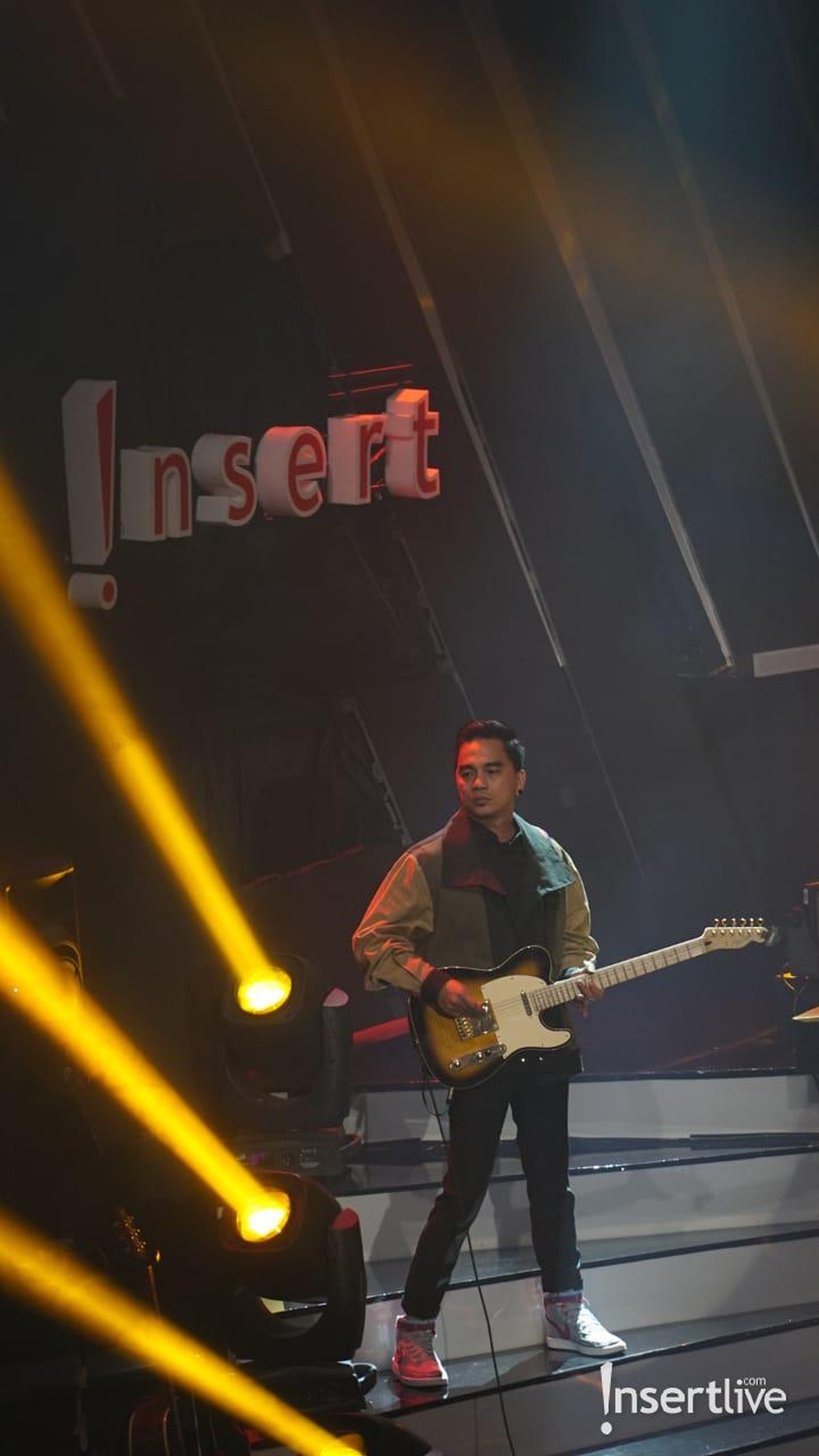 Insert telah menginjak usia yang ke-16&period; Beberapa artis dan musisi ternama ikut meramaikan acara ini&period; Intip keseruannya yuk&excl;