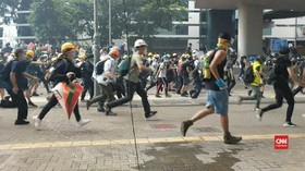 VIDEO: Prahara Hong Kong Belum Berakhir