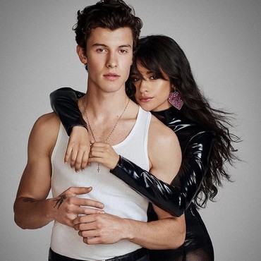 Shawn Mendes & Camila Cabello Tak Hadir Bersama di Grammy Awards 2020, Kenapa?