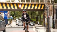 Meninggal Keracunan CO2 Saat Gowes Pakai Masker Kemungkinannya Kecil