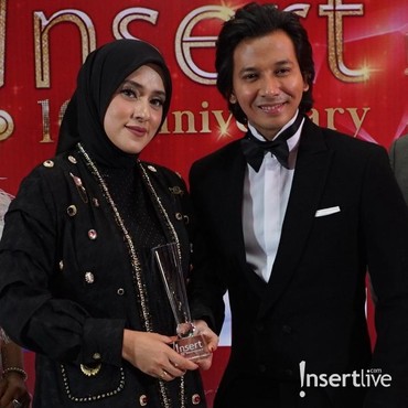 Janji Fairuz A Rafiq Usai Raih Penghargaan Sweet Couple