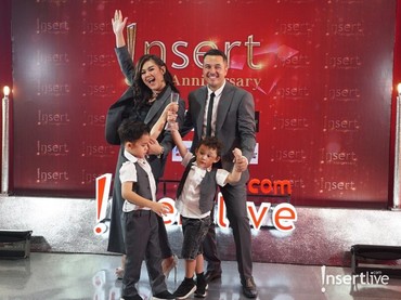 Gaya & Tema Unik Para Selebritas Indonesia di HUT Insert ke-16