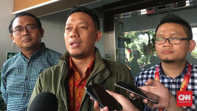 Badan Olahraga Profesional Indonesia (BOPI) meminta PSSI pecat panitia pelaksana (Panpel) pertandingan Liga 1 2019 yang tak becus.