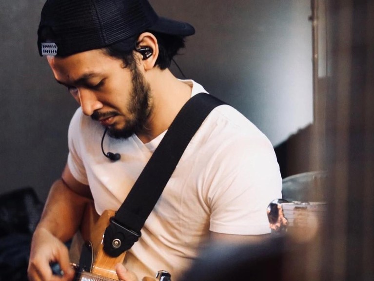 Muhammad Kautsar atau yang lebih dikenal dengan nama Uki dipastikan hengkang dari grup band NOAH. Keputusan itu disebut telah mantap diambil sang gitaris.