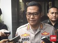 Polisi Cek CCTV Usut Pelemparan Molotov di Kantor DPP Golkar