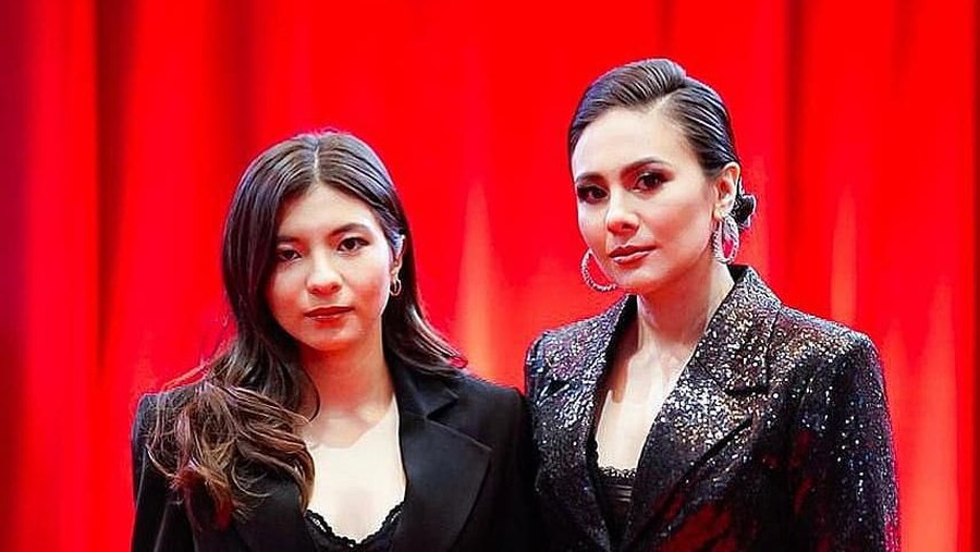 Wulan Guritno dan Shaloom Razade