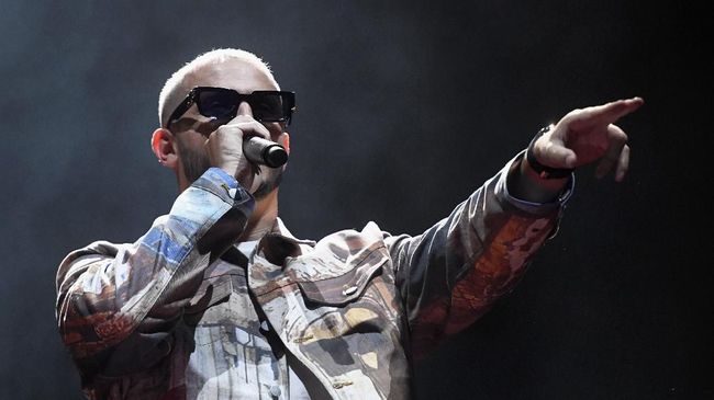Disjoki asal Perancis, DJ Snake ungkapkan alasan mengapa kolaborasi dengan Blackpink yang ia isyaratkan belum kunjung terjadi.