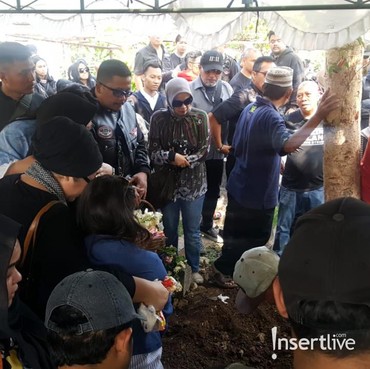 7 Potret Prosesi Pemakaman Agung Hercules