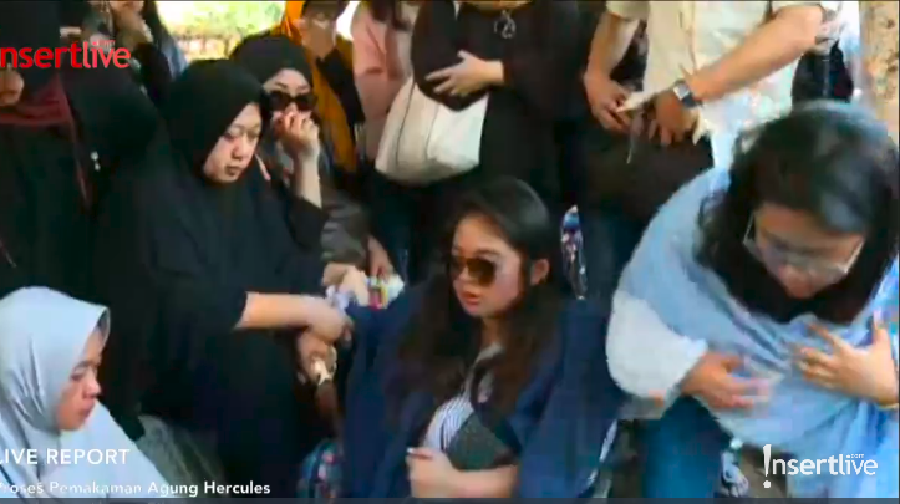 Cerita dari kedua anak perempuan Agung Hercules mengenai sosok sang ayah.