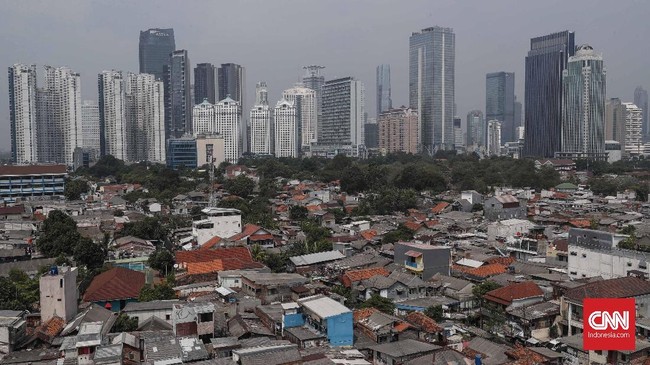 Para ekonom meramalkan target pertumbuhan ekonomi sebesar 5,3 persen yang dipatok pemerintah untuk 2020 nanti tidak akan tercapai. 