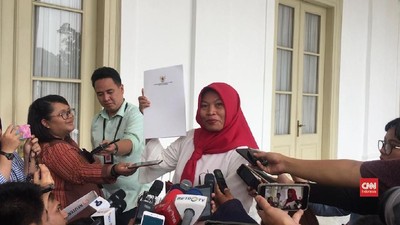 img-title VIDEO: Baiq Nuril Berniat Membingkai Keputusan Amnesti