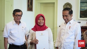 Perjalanan Lombok-Bogor, Baiq Nuril 'Jemput' Amnesti Jokowi