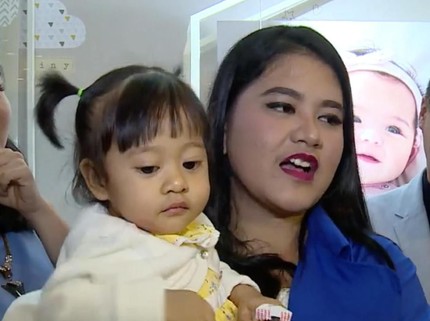 Ketakutan Kahiyang Ayu Saat Orang Asing Hampir Cium Anaknya