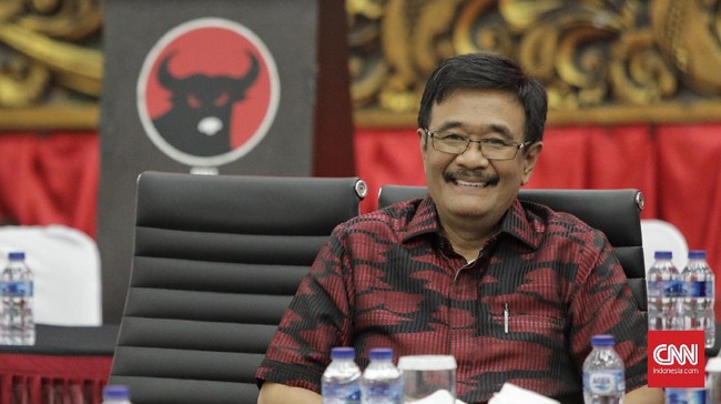 Ketua DPP PDIP, Djarot Saiful Hidayat mengaku belum mendapatkan kabar tentang dugaan kader PDIP terjaring OTT KPK dalam kasus suap impor bawang putih.