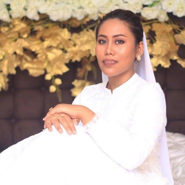 Dituding Hina Sarjana, Evi Masamba Beri Klarifikasi