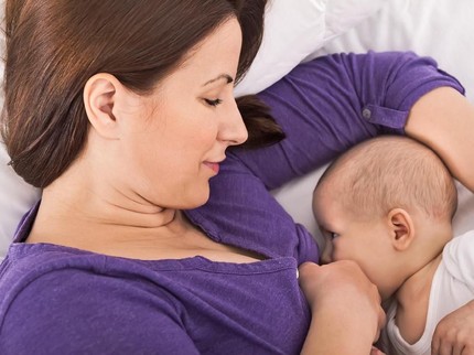 Efek Samping Ibu Menyusui Mengonsumsi Baking Soda, Bikin Sakit Perut
