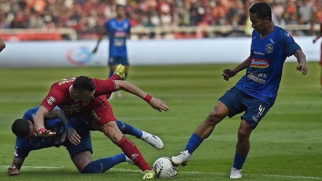 Persija Jakarta tak pernah trauma dan Arema FC siap lahir batin menyambut Liga 1 2021 yang diizinkan bergulir mulai 27 Agustus mendatang.