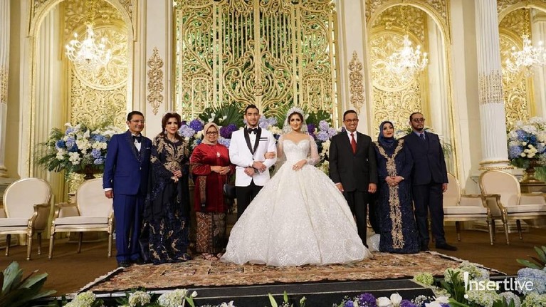 Tania Nadira dan Abdullah Alwi kembali menggelar resepsi mewah di sebuah hotel mewah di Jakarta.