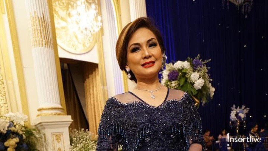 Pihak kepolisian ungkap penyebab kecelakaan Nia Daniaty.
