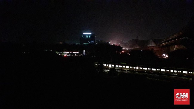 Aliran listrik di sejumlah daerah di Bali yang sempat mengalami pemadaman total pada Jumat sore (2/5/2025) pukul 16.09 Wita mulai berangsur menyala.