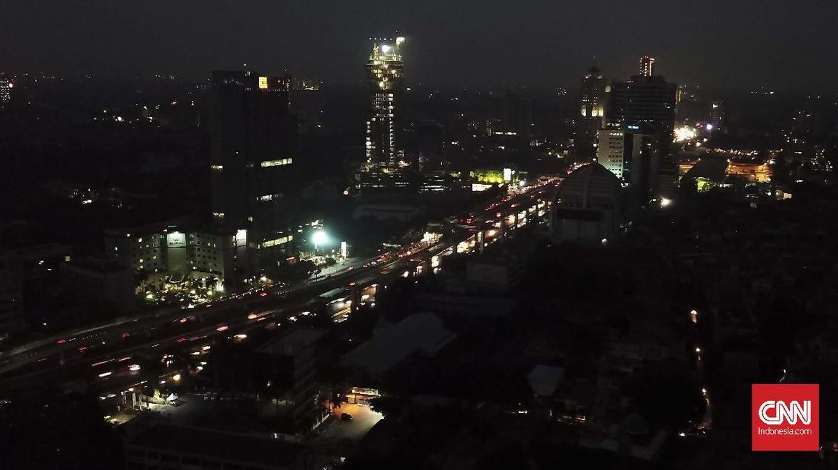 PLN Buka Suara soal Mati Listrik yang Bikin Lalu Lintas Surabaya Kacau