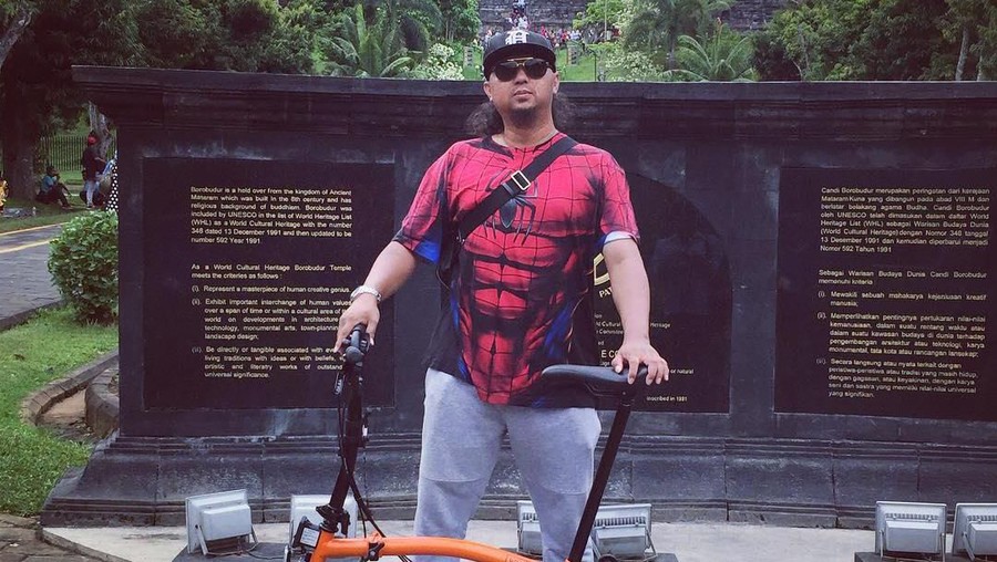 Anggy Umbara mengaku tak kapok meski mengalami kecelakaan sepeda hingga patah tulang.