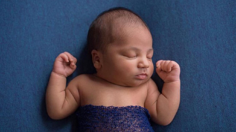 Raja, salah satu pilihan nama bayi terpopuler dari Bahasa Sanskerta. Bagaimana dengan deretan nama berawalan R lainnya?