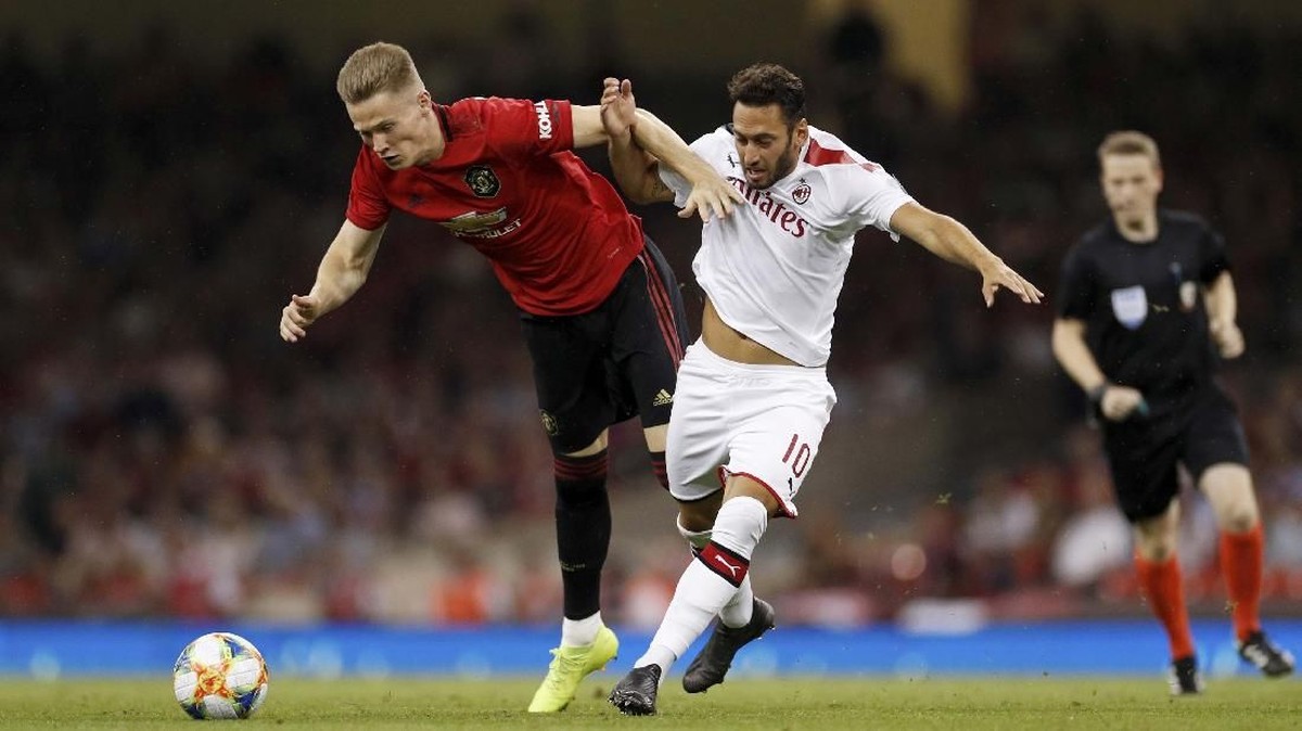 FOTO: MU Tutup Pramusim dengan Kemenangan atas Milan