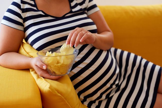 Alasan Ibu Hamil Harus Kurangi Makan Gorengan