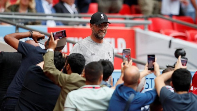 Juergen Klopp enggan menggerutui jadwal padat yang dihadapi skuat The Reds pada awal musim, tepatnya ketika menjalani laga Piala Super Eropa dan Liga Inggris.