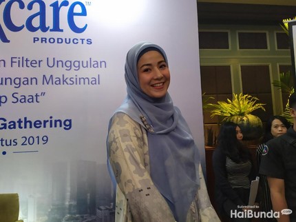 Cara Natasha Rizky Lindungi Keluarga dari Bahaya Polusi