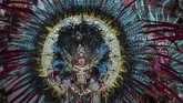 FOTO : Kemegahan dan Keagungan Dunia di Jember Fashion Jember fashion carnaval tahun 2019 sudah sukses digelar. Ini adalah kali pertama Jember Fashion Carnaval digelar tanpa Dynand Fariz, sang penggagas.
