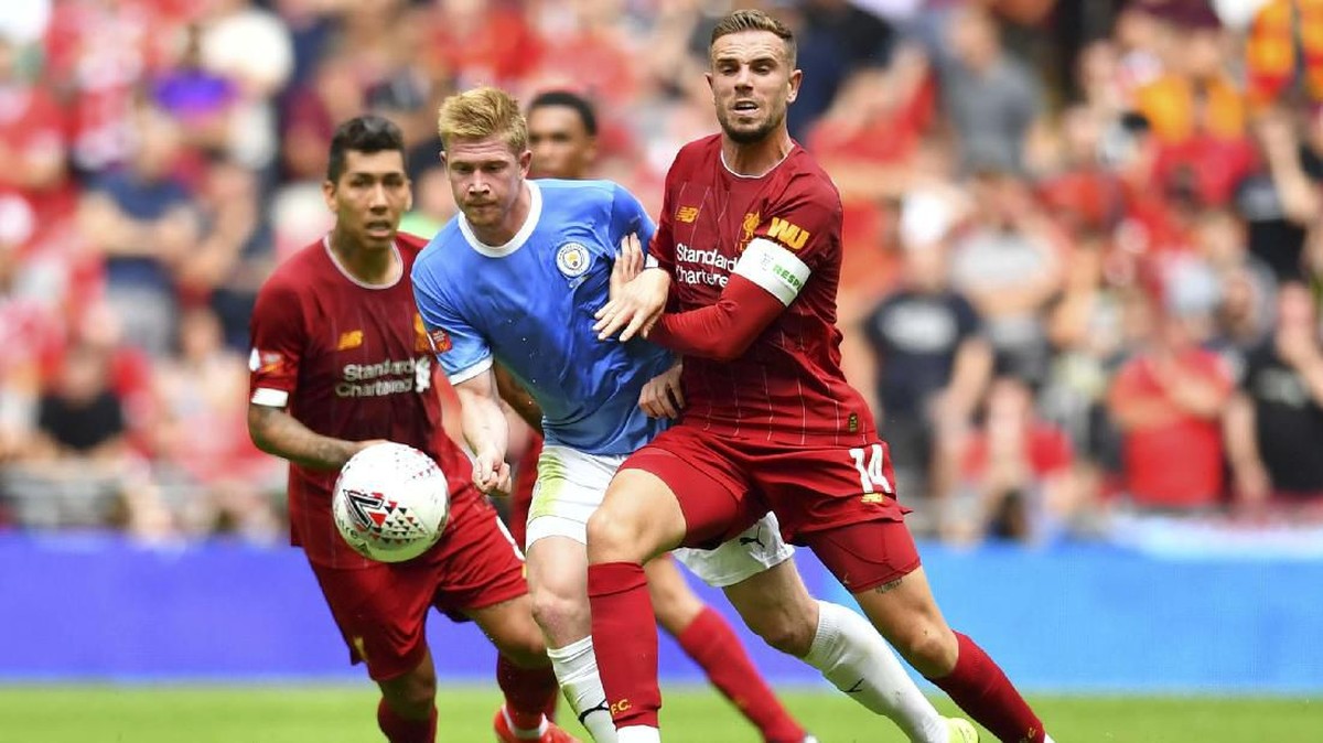FOTO: Tekuk Liverpool, Man City Pesta Juara di Wembley