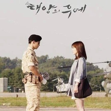 Fakta Drama Descendants of The Sun yang Pertemukan Song Song Couple