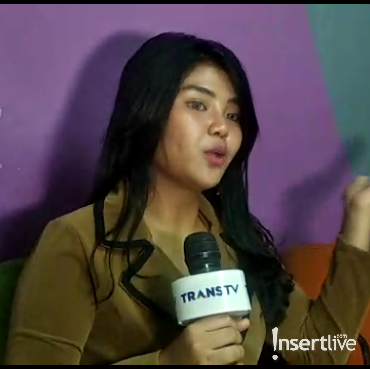 Meldi Latihan Jalan bak Puteri Indonesia 2020, Netizen: Halu Tingkat Tinggi