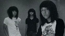 Lirik Lagu Kamu - Killing Me Inside