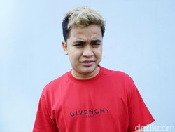 Billy Syahputra dan Amanda Manopo Dekat karena Rendang