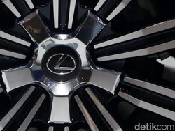 Kata Lexus Mobilnya Jadi Favorit Para Pejabat