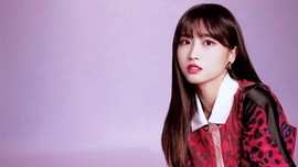 Momo TWICE Kirim 'Surat Cinta' untuk Fan Usai Kabar Asmara