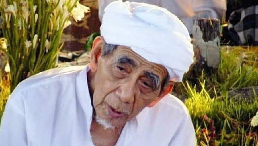 Kuitpan Mbah Moen soal ilmu agama Kiai Haji Maimun Zubair meninggal dunia saat menjalankan ibadah haji di Mekkah.
