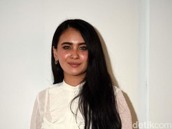 Reaksi Ayushita Ditawari Peran ODGJ di Film Just Mom
