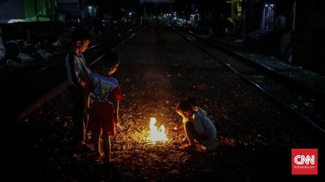 FOTO : Menengok Kampung Kumuh di Sudut-sudut Jakarta