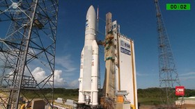 VIDEO: Roket Ariane 5 Meluncur Boyong Dua Satelit