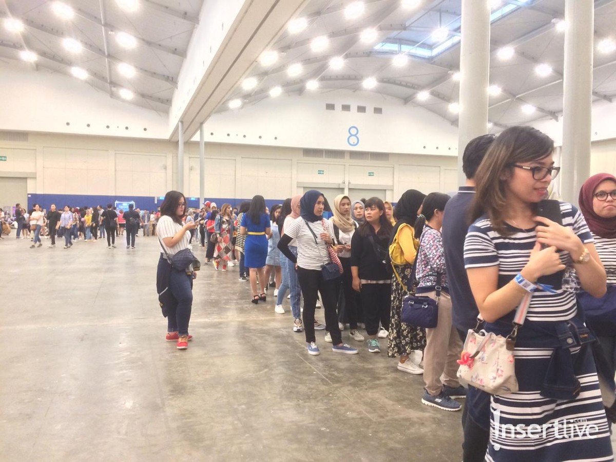 Ini dia beberapa potret keseruan konser Westlife Twenty Tour 2019 yang digelar di ICE BSD&comma; Selasa &lpar;6&sol;8&rpar;&period;