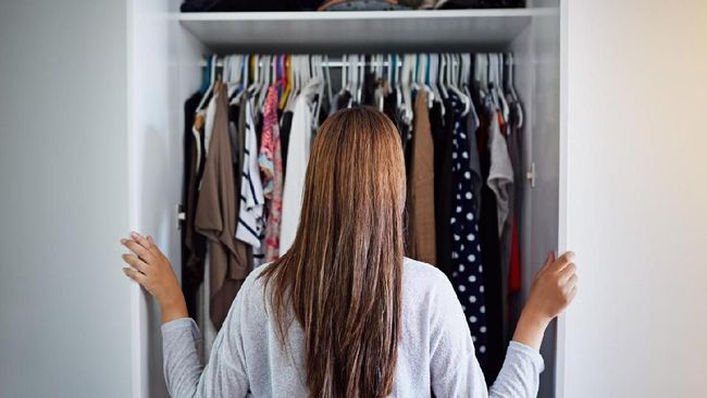 Cara Merawat Baju Kesayangan Agar Tahan Lama Baju harus dirawat dengan cara yang tepat agar tahan lama. Berikut beberapa cara tepat merawat baju.
