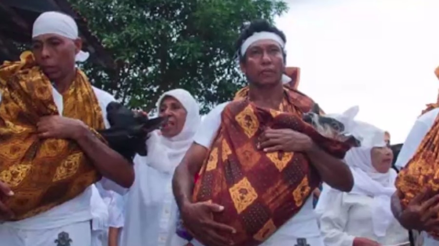 4. Kaul Negeri dan Abda'u di Maluku Tengah Deretan tradisi unik di Indonesia menyambut Idul Adha
