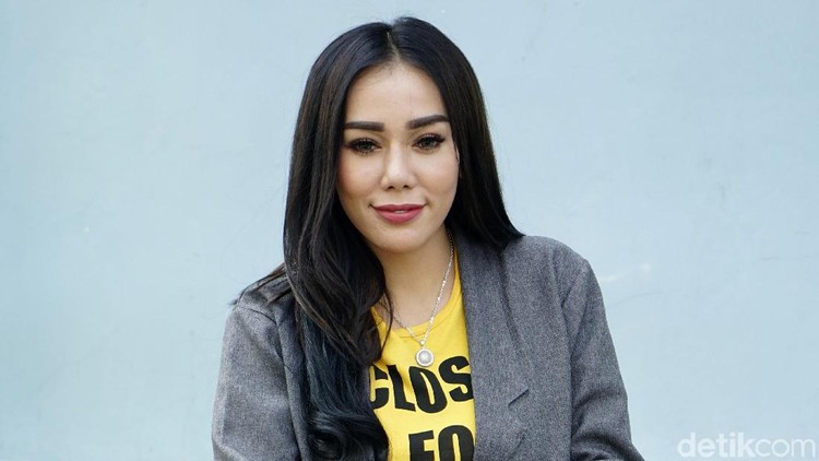 Bebby Fey dan sang ibu baru-baru ini dituding membuat drama oleh netizen. Begini tanggapan pakar.