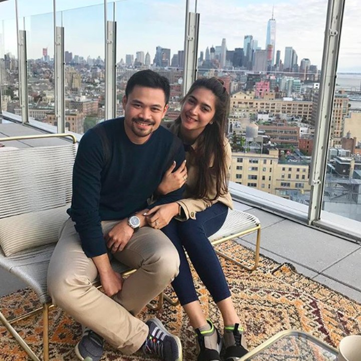 Terlihat sangat serasi dan romantis kan, Bun? (Foto: Instagram @nsyakieb85)